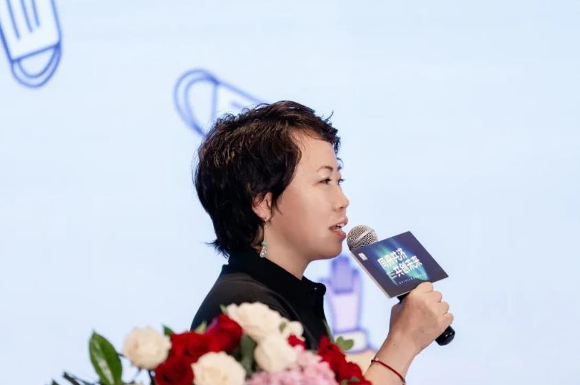 汉印副总经理王薇女士致辞 汉印副总经理王薇女士致辞